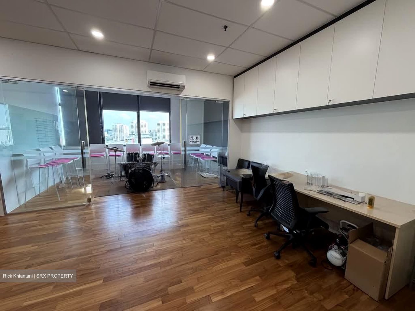 Biztech Centre (D14), Factory #537070281